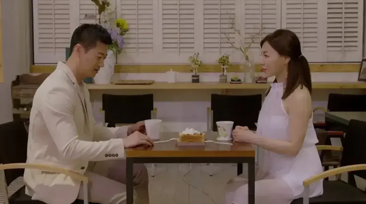 《邻居家妻子》韩国电影未删减1080P韩语中字-我邻居的妻子高清下载-夸克迅雷百度网盘资源-邻里情感越界之作《邻居家妻子》全集在线观看