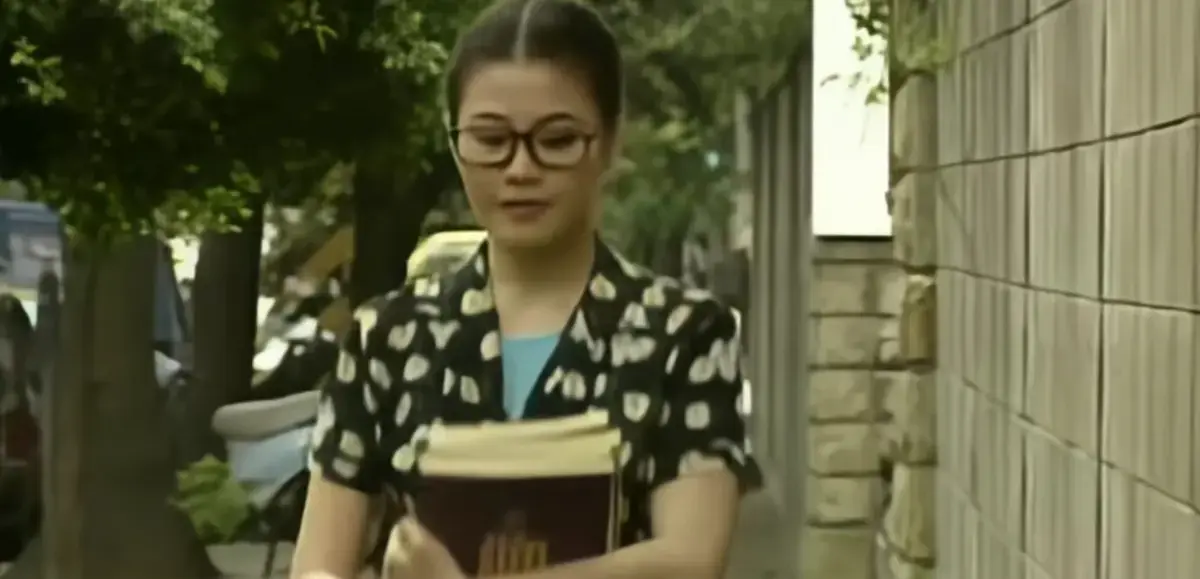 《师生畸恋》HD高清完整版无广告在线观看-师生畸恋全集免费播放-中文官方字幕多网盘资源备份