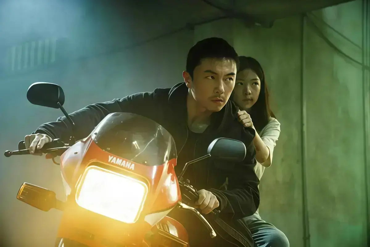 《火遮眼》未删减版1080P中字免费看-谢苗2026新作《火遮眼》在线播放-火遮眼动作大片高清流畅无广告